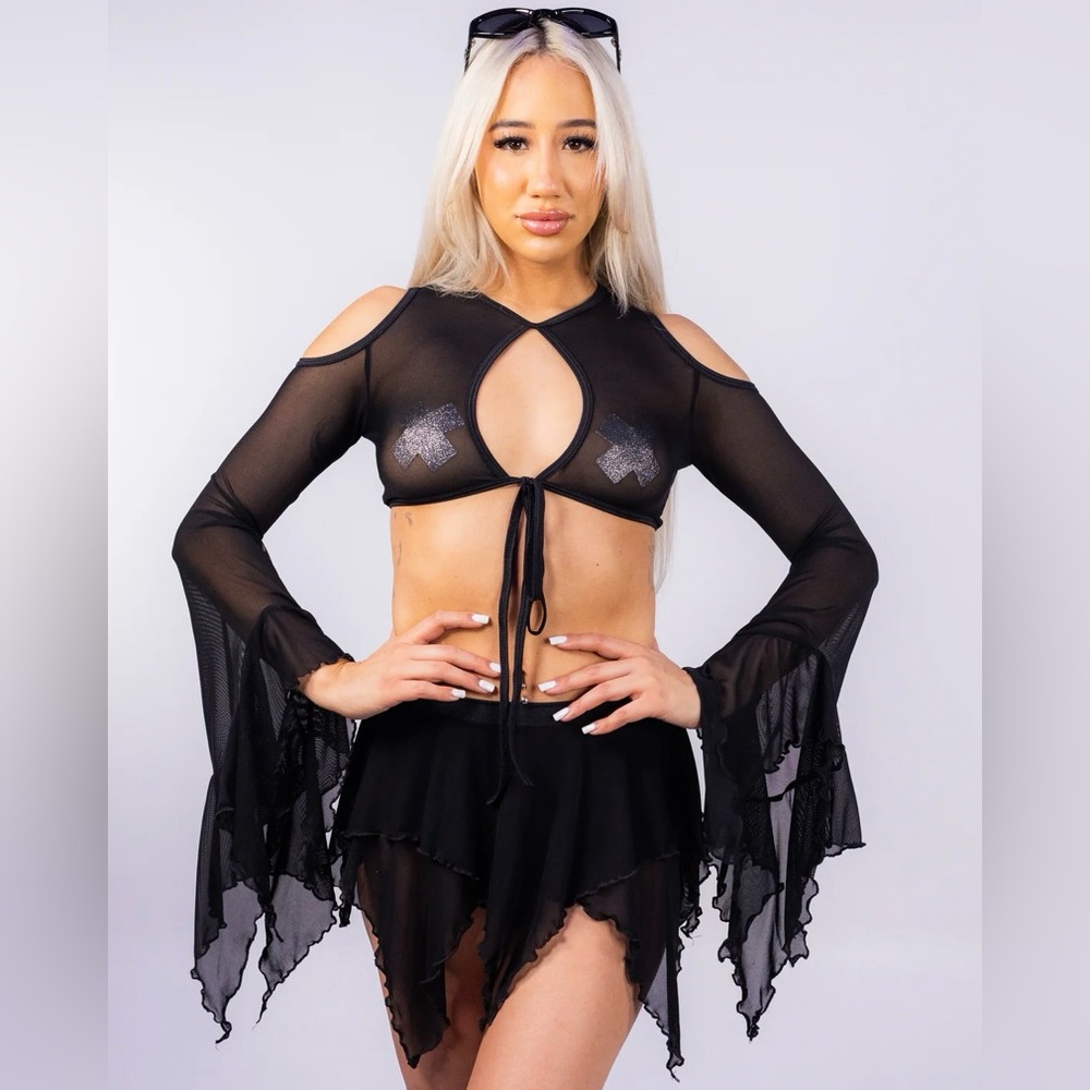NWT Rave Wonderland Dark Faerie Mesh Top